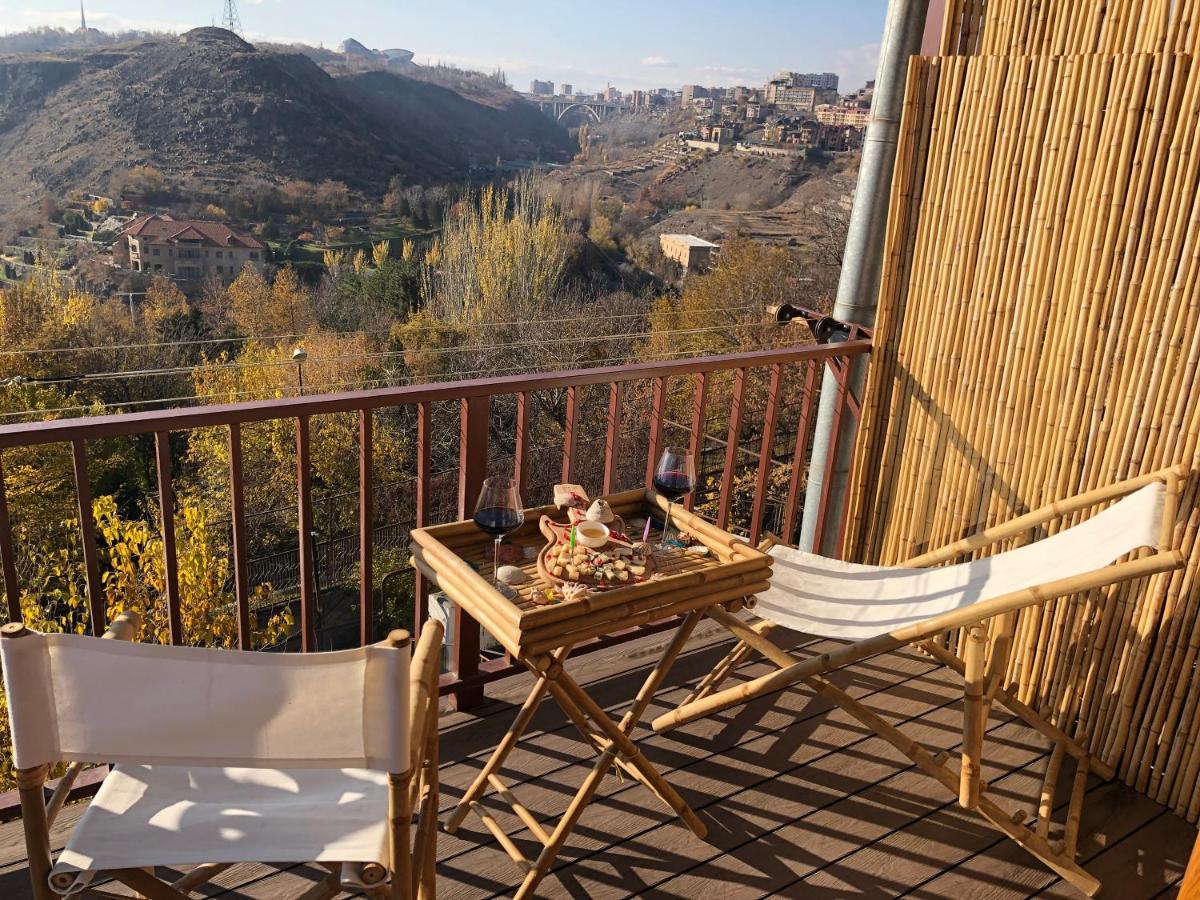 Karen'S Dom & Terrace Yerevan Exterior foto